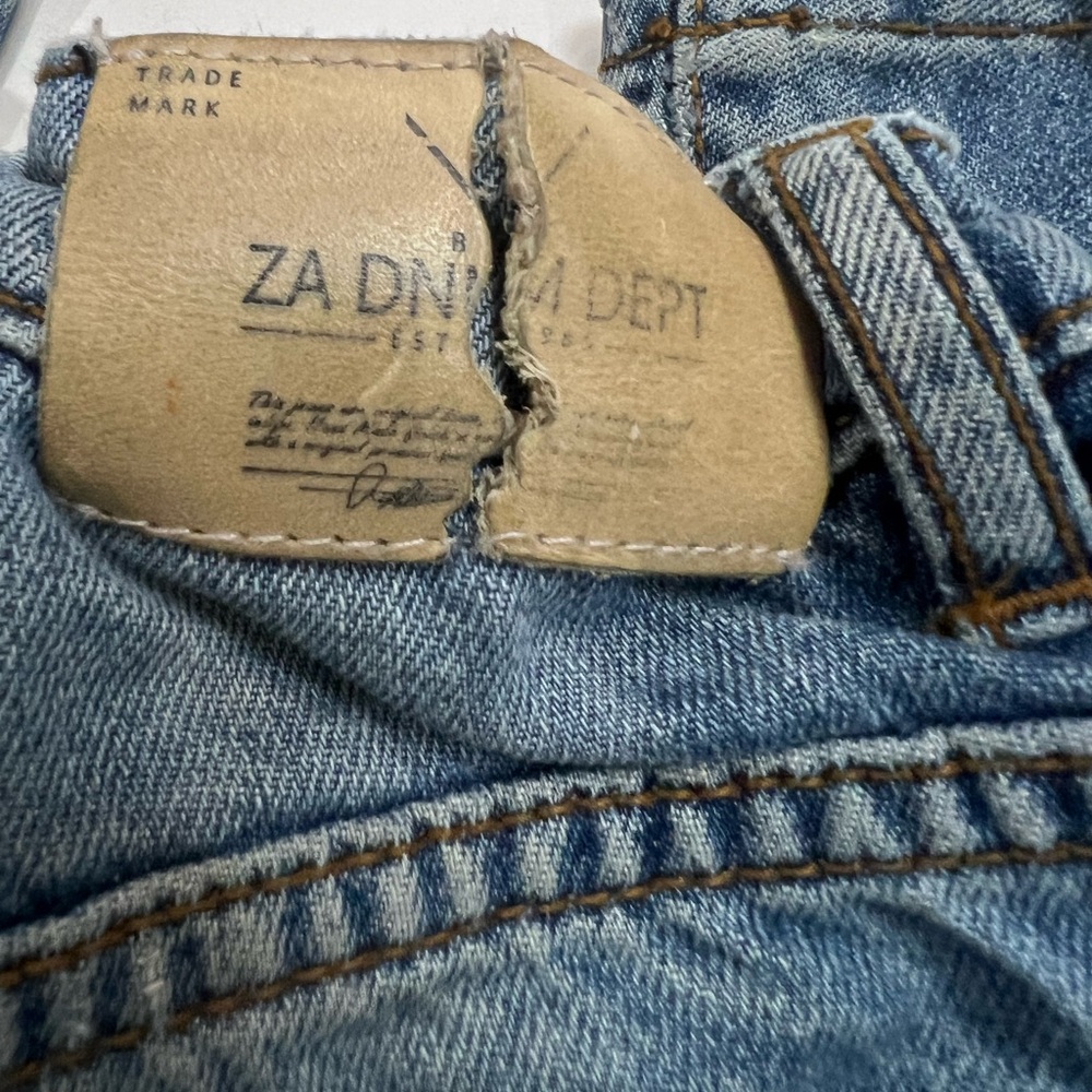 Zara Boys Distressed Patchwork Jeans Size 104 Blue Elastic Waist - Picture 12 of 12